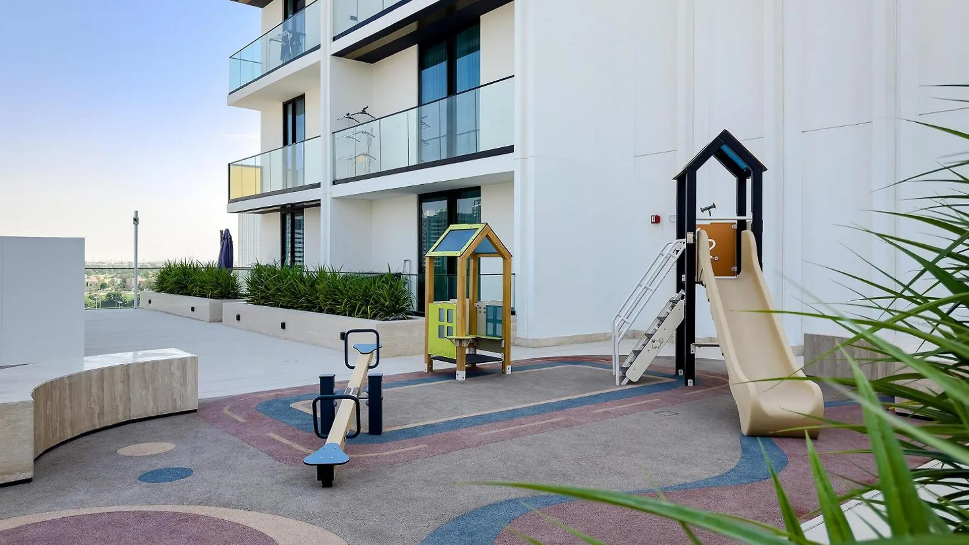 Cozy 1 Bedroom In Binghatti Venus Jvc Dubai