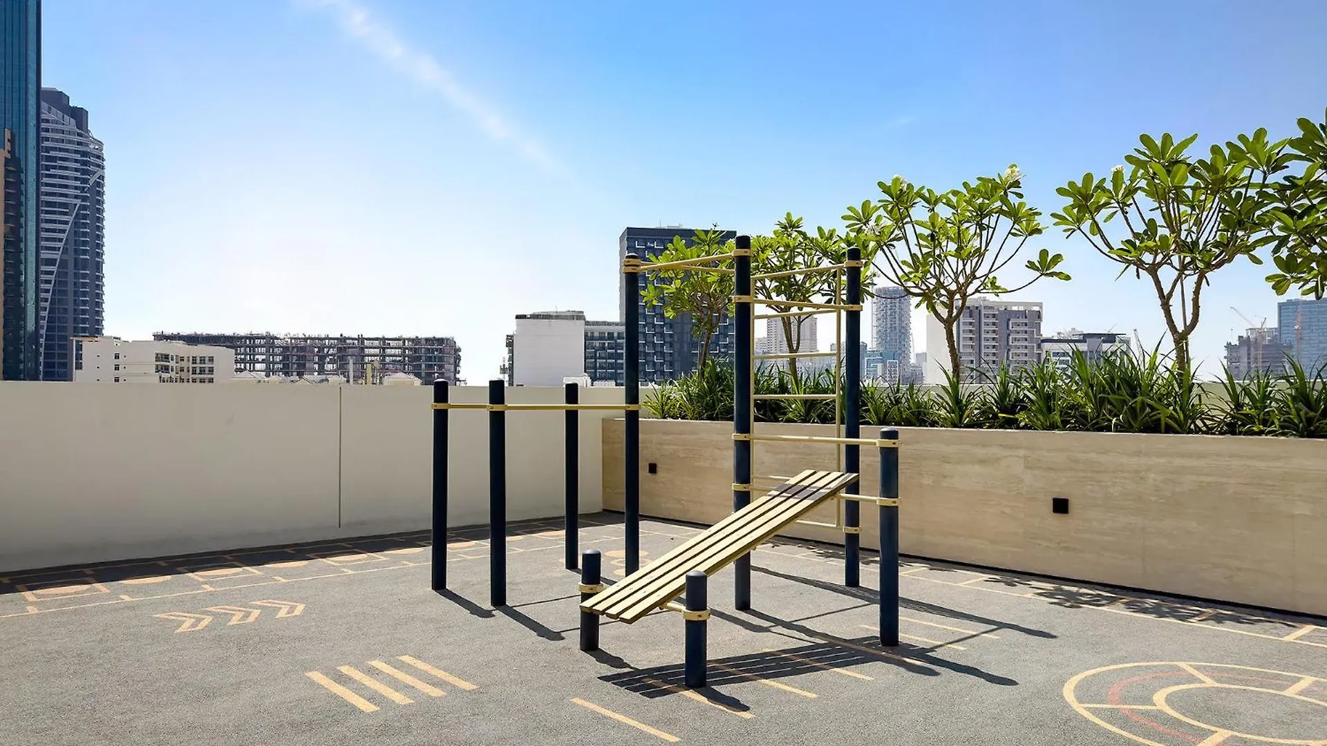 Cozy 1 Bedroom In Binghatti Venus Jvc Dubai Apartment