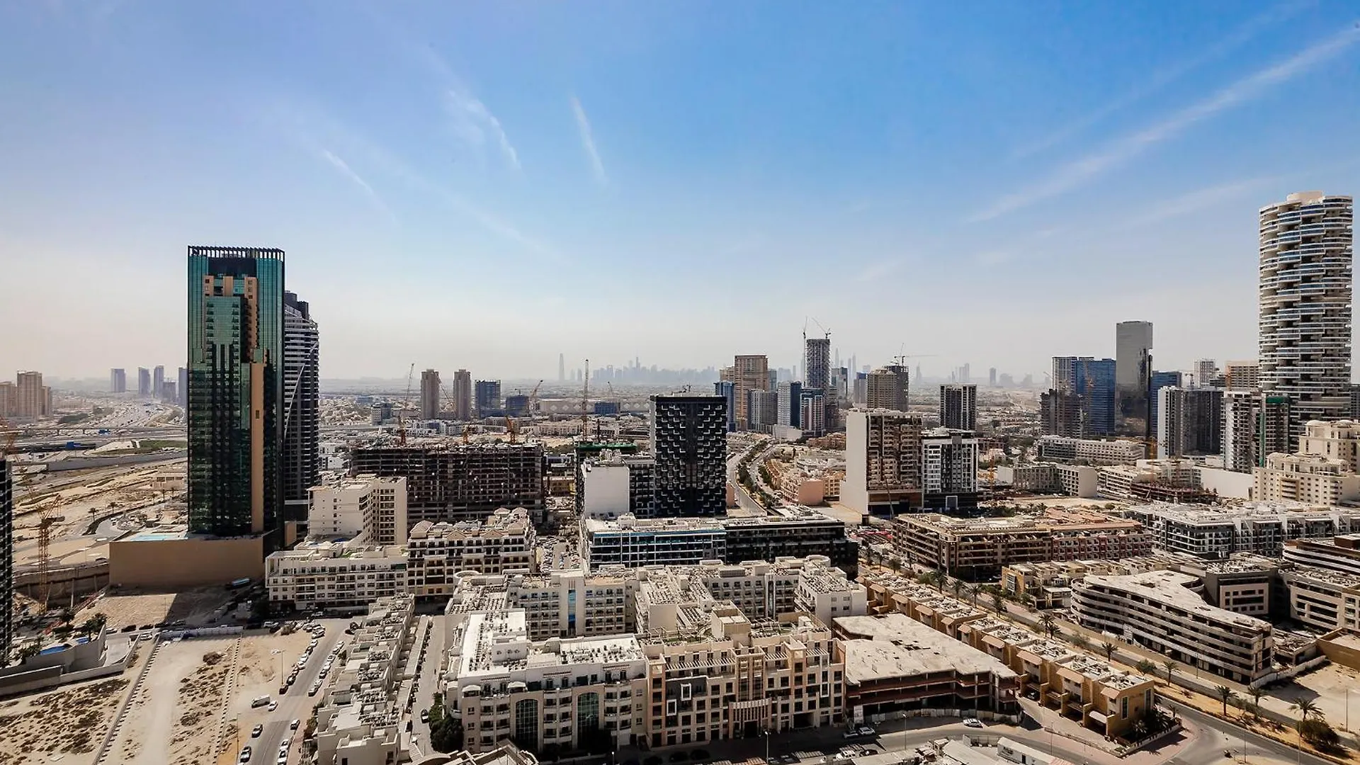 Cozy 1 Bedroom In Binghatti Venus Jvc Dubai